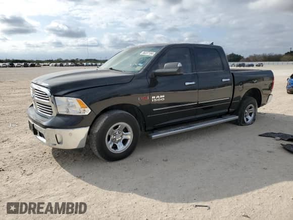 2015 Ram 1500 Lone Star с VIN 1C6RR6LM5FS581661, выставлен на аукционе Copart как лот 86237154 с пробегом 151 298 миль миль и Чистый • Clean title. История ставок и продаж доступна на DreamBid. Изображение 1.