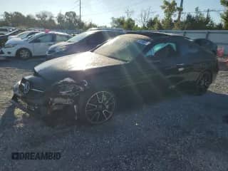 2020 Mercedes-Benz C 300 с VIN WDDWJ8DB7LF949084, выставлен на аукционе Copart как лот 82168245 с пробегом 76 647 миль миль и Списание • Salvage title. История ставок и продаж доступна на DreamBid. Изображение 1.