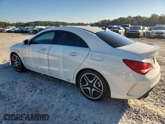 2014 Mercedes-Benz CLA 250 с VIN WDDSJ4EB9EN119494, выставлен на аукционе Copart как лот 87072495 с пробегом 215 745 миль миль и Списание • Salvage title. История ставок и продаж доступна на DreamBid. Изображение 2.