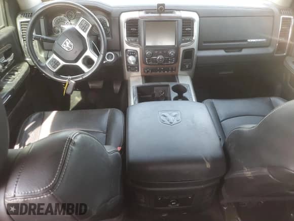 2014 Ram 1500 Laramie z VIN 1C6RR7VM8ES434901, wystawiony jako Copart lot #65967775 z przebiegiem 111 433 mil mil oraz Czysty tytuł • Clean title. Historia ofert i sprzedaży dostępna na DreamBid. Obrazek 8.