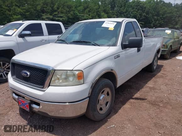 2007 Ford F-150 XL с VIN 1FTRF12W17NA74098, выставлен на аукционе IAAI как лот 42462695 с пробегом 384 331 миль миль и . История ставок и продаж доступна на DreamBid. Изображение 2.