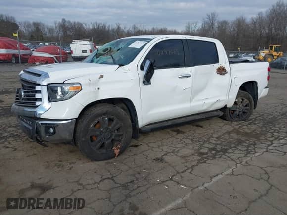 2019 Toyota Tundra SR5 с VIN 5TFAY5F13KX841010, выставлен на аукционе IAAI как лот 41297569 с пробегом 53 169 миль миль и . История ставок и продаж доступна на DreamBid. Изображение 22.