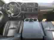 2008 Chevrolet Silverado 3500HD DRW LTZ с VIN 1GCJK33648F114012, выставлен на аукционе Copart как лот 63456515 с пробегом 208 160 миль миль и Списание • Salvage title. История ставок и продаж доступна на DreamBid. Изображение 8.