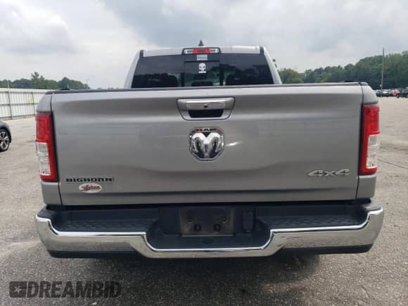 2020 Ram 1500 Big Horn z VIN 1C6RRFFG3LN345624, wystawiony jako Copart lot #67515645 z przebiegiem 17 544 mil mil oraz Szkoda całkowita • Salvage title. Historia ofert i sprzedaży dostępna na DreamBid. Obrazek 6.