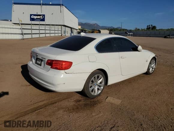 2013 BMW 3 Series 328i xDrive with VIN WBAKF5C52DE658114, listed as a Copart auction lot 71285705 with 103,570 mi miles and Salvage title. Bid and sale history available at DreamBid. Image 3.