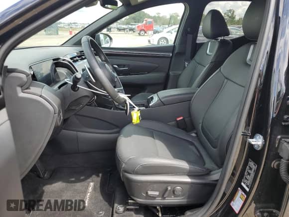 2024 Hyundai Santa Cruz Limited с VIN 5NTJEDAF2RH092732, выставлен на аукционе Copart как лот 69615584 с пробегом 5 759 миль миль и Списание • Salvage title. История ставок и продаж доступна на DreamBid. Изображение 7.