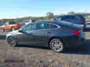 2016 Chevrolet Malibu LT z VIN 1G1ZE5ST6GF260481, wystawiony jako IAAI lot #43536089 z przebiegiem 153 277 mil mil oraz . Historia ofert i sprzedaży dostępna na DreamBid. Obrazek 14.