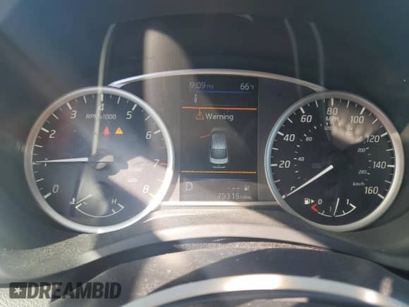 2019 Nissan Sentra SV with VIN 3N1AB7AP4KL603562, listed as a Copart auction lot 82426515 with 79,315 mi miles and Salvage title. Bid and sale history available at DreamBid. Image 9.