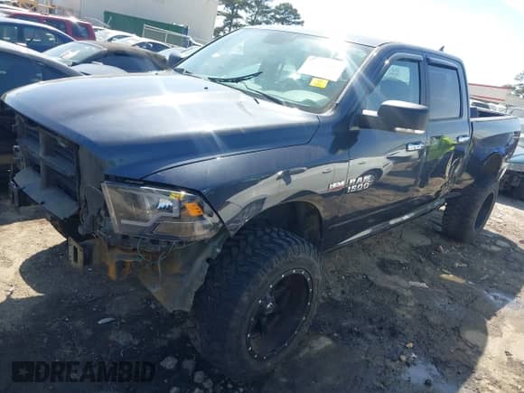 2017 Ram 1500 Big Horn с VIN 1C6RR6TT2HS676687, выставлен на аукционе IAAI как лот 41888611 с пробегом 193 030 миль миль и . История ставок и продаж доступна на DreamBid. Изображение 2.