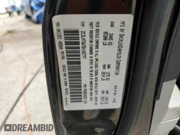 2006 Chrysler 300 C SRT-8 z VIN 2C3LA73W76H102777, wystawiony jako Copart lot #60065925 z przebiegiem 97 765 mil mil oraz Szkoda całkowita • Salvage title. Historia ofert i sprzedaży dostępna na DreamBid. Obrazek 12.