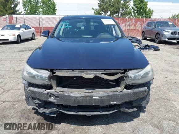 2014 BMW 3 Series 328i Gran Turismo xDrive с VIN WBA3X5C50ED557470, выставлен на аукционе IAAI как лот 42606682 с пробегом 172 016 миль миль и . История ставок и продаж доступна на DreamBid. Изображение 13.