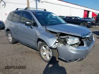 2016 Subaru Forester 2.5i z VIN JF2SJAAC9GH458573, wystawiony jako IAAI lot #43262903 z przebiegiem 124 629 mil mil oraz . Historia ofert i sprzedaży dostępna na DreamBid. Obrazek 1.