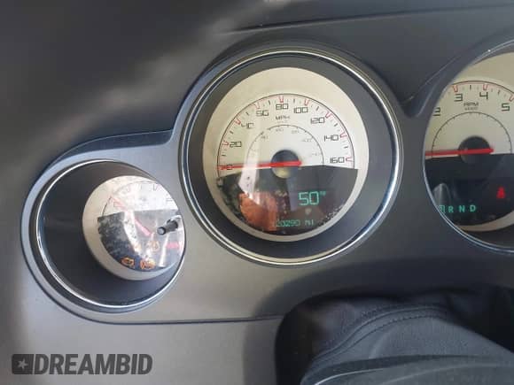 2014 Dodge Challenger R/T Plus with VIN 2C3CDYBT2EH274265, listed as a IAAI auction lot 41845052 with 120,290 mi miles and . Bid and sale history available at DreamBid. Image 15.