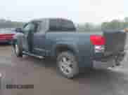 2008 Toyota Tundra Limited с VIN 5TBBV58198S501555, выставлен на аукционе IAAI как лот 42321052 с пробегом 248 154 миль миль и . История ставок и продаж доступна на DreamBid. Изображение 3.