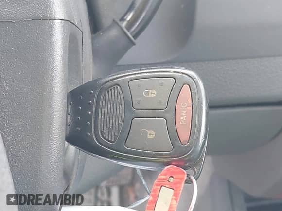 2005 Dodge Dakota SLT с VIN 1D7HE42N75S326013, выставлен на аукционе IAAI как лот 43357711 с пробегом 109 735 миль миль и . История ставок и продаж доступна на DreamBid. Изображение 11.