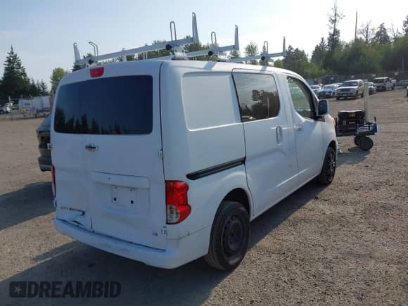 2017 Chevrolet City Express Cargo LS с VIN 3N63M0YNXHK699799, выставлен на аукционе IAAI как лот 42905043 с пробегом 100 380 миль миль и . История ставок и продаж доступна на DreamBid. Изображение 4.