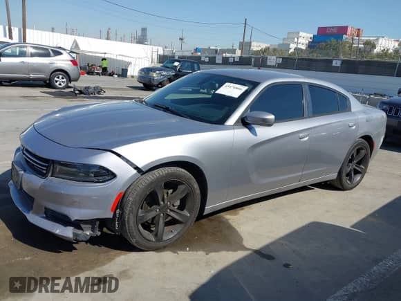 2015 Dodge Charger SE z VIN 2C3CDXBG4FH741166, wystawiony jako IAAI lot #43476866 z przebiegiem 169 680 mil mil oraz . Historia ofert i sprzedaży dostępna na DreamBid. Obrazek 14.