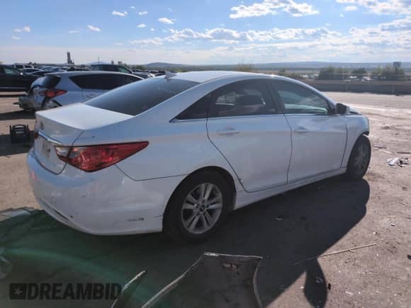 2013 Hyundai Sonata GLS with VIN 5NPEB4AC7DH708707, listed as a Copart auction lot 80537235 with 164,405 mi miles and Salvage title. Bid and sale history available at DreamBid. Image 3.