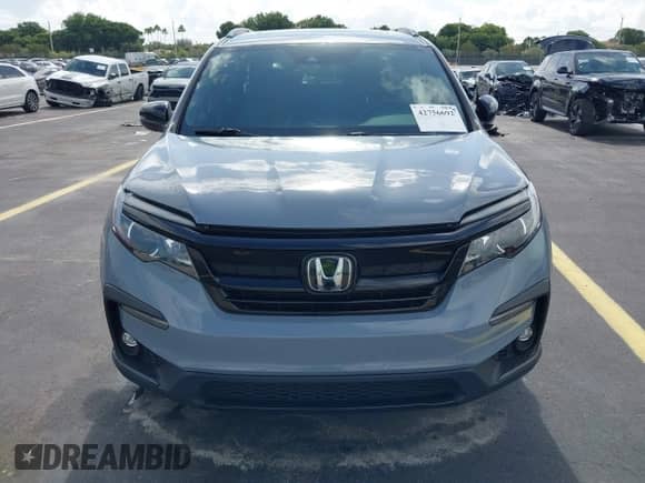 2022 Honda Pilot TrailSport with VIN 5FNYF6H85NB100828, listed as a IAAI auction lot 42756692 with 100,388 mi miles and . Bid and sale history available at DreamBid. Image 12.