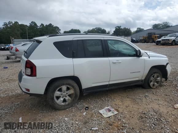 2017 Jeep Compass Latitude with VIN 1C4NJCEA7HD115169, listed as a Copart auction lot 65231945 with 169,540 mi miles and Salvage title. Bid and sale history available at DreamBid. Image 3.
