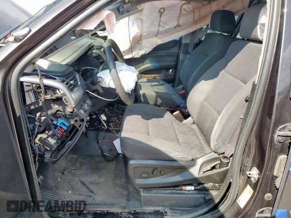 2015 Chevrolet Tahoe Commercial z VIN 1GNSK2EC5FR515993, wystawiony jako Copart lot #58700455 z przebiegiem 133 248 mil mil oraz Szkoda całkowita • Salvage title. Historia ofert i sprzedaży dostępna na DreamBid. Obrazek 7.