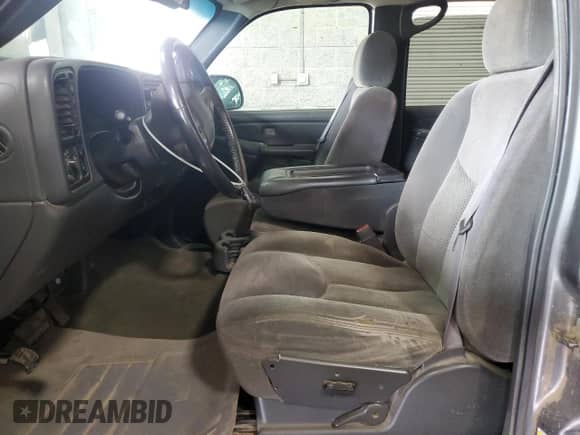 2006 Chevrolet Silverado 1500 LT3 z VIN 2GCEK13T561184764, wystawiony jako Copart lot #70725225 z przebiegiem 270 410 mil mil oraz Szkoda całkowita • Salvage title. Historia ofert i sprzedaży dostępna na DreamBid. Obrazek 7.