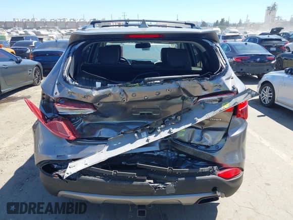 2014 Hyundai Santa Fe с VIN 5XYZU3LB0EG212568, выставлен на аукционе IAAI как лот 42839558 с пробегом 50 729 миль миль и . История ставок и продаж доступна на DreamBid. Изображение 16.