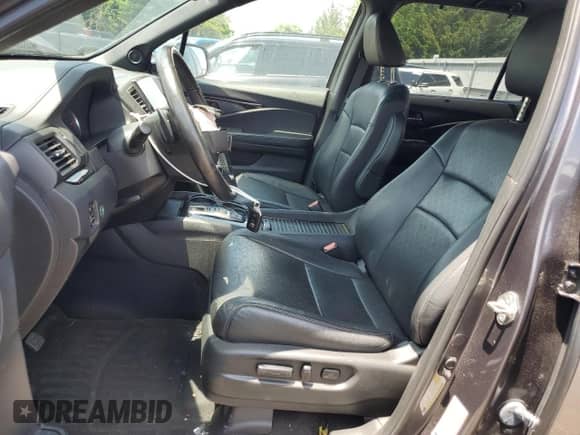 2019 Honda Passport Touring with VIN 5FNYF8H92KB001416, listed as a Copart auction lot 62141495 with 68,827 mi miles and Salvage title. Bid and sale history available at DreamBid. Image 7.