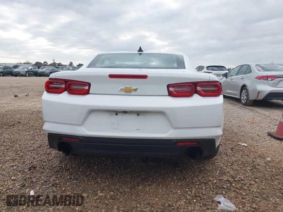 2023 Chevrolet Camaro 1LT с VIN 1G1FB1RS1P0128393, выставлен на аукционе IAAI как лот 41484360 с пробегом 43 279 миль миль и . История ставок и продаж доступна на DreamBid. Изображение 16.