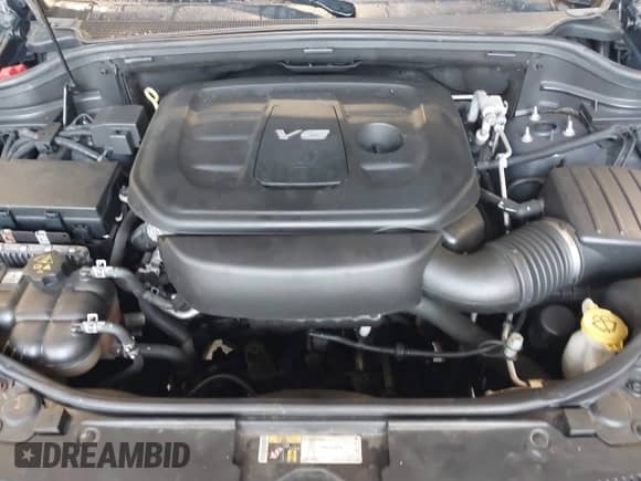 2017 Jeep Grand Cherokee Laredo z VIN 1C4RJFAG4HC831630, wystawiony jako IAAI lot #43051441 z przebiegiem 45 418 mil mil oraz . Historia ofert i sprzedaży dostępna na DreamBid. Obrazek 10.