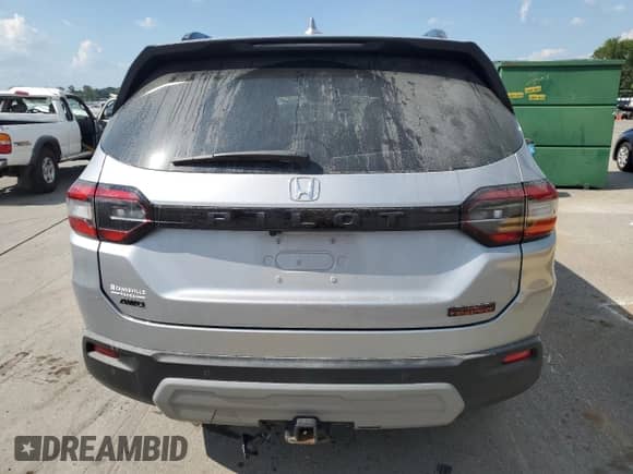 2025 Honda Pilot TrailSport with VIN 5FNYG1H60SB056389, listed as a Copart auction lot 66638225 with 13,121 mi miles and Salvage title. Bid and sale history available at DreamBid. Image 6.