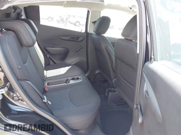 2022 Chevrolet Spark LS с VIN KL8CB6SA9NC024988, выставлен на аукционе IAAI как лот 43084695 с пробегом 48 952 миль миль и . История ставок и продаж доступна на DreamBid. Изображение 8.