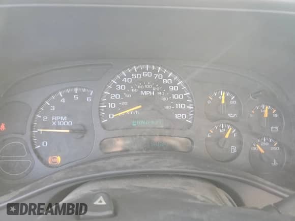 2005 GMC Sierra 1500 SLE with VIN 2GTEC19V651224676, listed as a Copart auction lot 84552444 with 196,602 mi miles and Salvage title. Bid and sale history available at DreamBid. Image 9.
