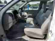 2006 Chevrolet Colorado Work Truck с VIN 1GCCS148068232993, выставлен на аукционе Copart как лот 69019385 с пробегом 130 475 миль миль и Списание • Salvage title. История ставок и продаж доступна на DreamBid. Изображение 7.