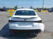 2024 Lexus IS 500 F Sport Performance z VIN JTHAP1D22R5006706, wystawiony jako IAAI lot #42397037 z przebiegiem 1 317 mil mil oraz . Historia ofert i sprzedaży dostępna na DreamBid. Obrazek 17.