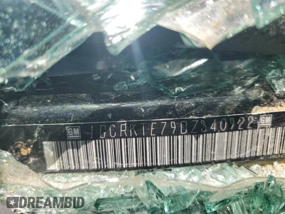 2013 Chevrolet Silverado 1500 LTZ z VIN 1GCRKTE79DZ340922, wystawiony jako Copart lot #64622685 z przebiegiem 179 159 mil mil oraz Szkoda całkowita • Salvage title. Historia ofert i sprzedaży dostępna na DreamBid. Obrazek 13.