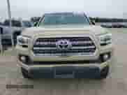 2017 Toyota Tacoma SR5 with VIN 3TMBZ5DN9HM012089, listed as a Copart auction lot 86295415 with 221,378 mi miles and Salvage title. Bid and sale history available at DreamBid. Image 5.