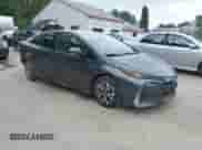 2018 Toyota Prius Plus z VIN JTDKARFP7J3083814, wystawiony jako IAAI lot #42511795 z przebiegiem 138 255 mil mil oraz . Historia ofert i sprzedaży dostępna na DreamBid. Obrazek 1.