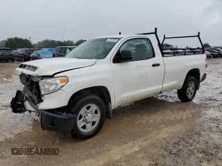 2016 Toyota Tundra with VIN 5TFNW5F13GX202933, listed as a Copart auction lot 72607984 with 216,502 mi miles and Salvage title. Bid and sale history available at DreamBid. Image 1.
