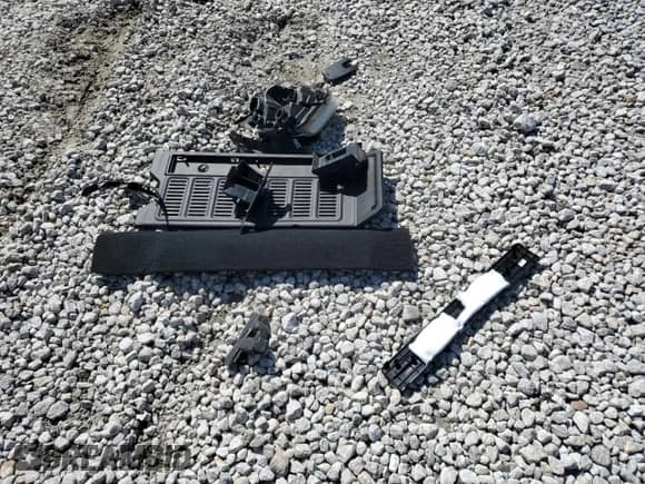 2021 Jeep Wrangler Unlimited Sahara with VIN 1C4JJXP67MW686559, listed as a Copart auction lot 52409305 with 43,902 mi miles and Salvage title. Bid and sale history available at DreamBid. Image 14.