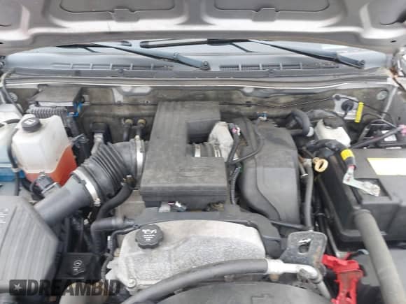 2011 Chevrolet Colorado 1LT z VIN 1GCHTCFE4B8111542, wystawiony jako IAAI lot #42168554 z przebiegiem 79 611 mil mil oraz . Historia ofert i sprzedaży dostępna na DreamBid. Obrazek 10.