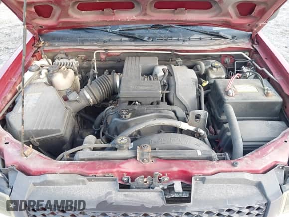 2005 Chevrolet Colorado 1SE LS Z71 with VIN 1GCDT136858121818, listed as a IAAI auction lot 43244384 with 302,105 mi miles and . Bid and sale history available at DreamBid. Image 10.