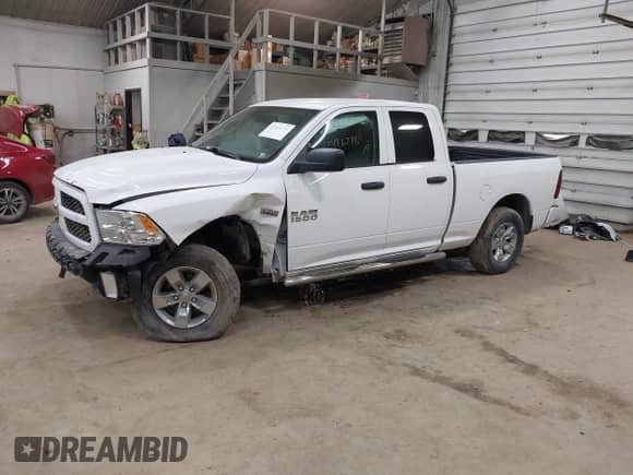 2018 Ram 1500 Express с VIN 1C6RR7FT5JS221341, выставлен на аукционе IAAI как лот 42496776 с пробегом 87 421 миль миль и . История ставок и продаж доступна на DreamBid. Изображение 2.