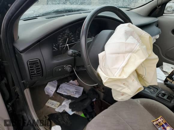 2002 Saturn SC with VIN 1G8ZY12732Z176596, listed as a Copart auction lot 50506894 with Not provided miles and Salvage title. Bid and sale history available at DreamBid. Image 9.