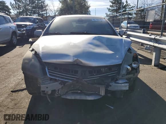 2008 Saturn Astra XR with VIN W08AT271585136122, listed as a Copart auction lot 82706404 with 99,641 mi miles and Salvage title. Bid and sale history available at DreamBid. Image 5.