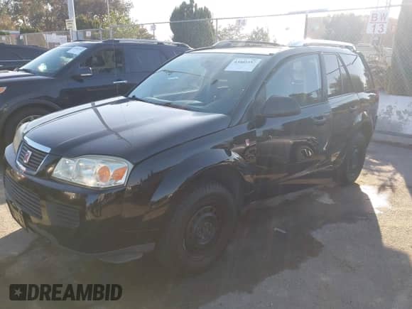 2006 Saturn VUE with VIN 5GZCZ33D76S833888, listed as a IAAI auction lot 43401557 with 220,897 mi miles and . Bid and sale history available at DreamBid. Image 2.