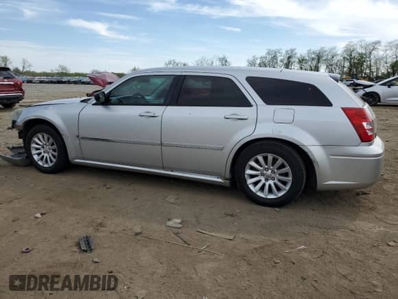 2006 Dodge Magnum с VIN 2D4FV47TX6H263073, выставлен на аукционе Copart как лот 53737775 с пробегом 123 306 миль миль и Списание • Salvage title. История ставок и продаж доступна на DreamBid. Изображение 2.