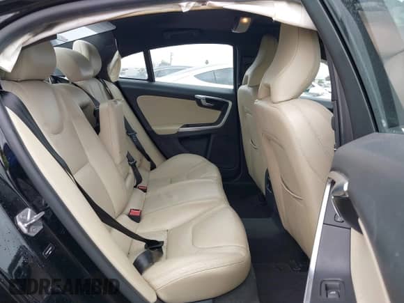 2015 Volvo S60 T5 Drive-E Premier with VIN YV140MFK4F1352447, listed as a IAAI auction lot 42783582 with 72,780 mi miles and . Bid and sale history available at DreamBid. Image 8.