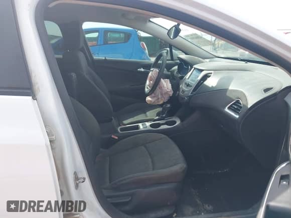 2016 Chevrolet Cruze LS с VIN 1G1BC5SM2G7236415, выставлен на аукционе IAAI как лот 43068508 с пробегом 210 479 миль миль и . История ставок и продаж доступна на DreamBid. Изображение 5.