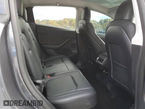 2022 Tesla Model Y Performance with VIN 7SAYGDEF4NF461619, listed as a Copart auction lot 89664875 with 83,916 mi miles and Salvage title. Bid and sale history available at DreamBid. Image 11.